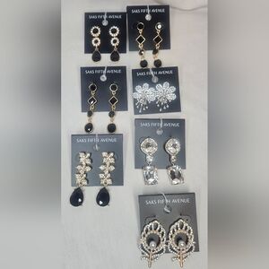Saks Fifth Avenue Black And Clear Rhinestone Gold Tone Earrings - NWT 2"